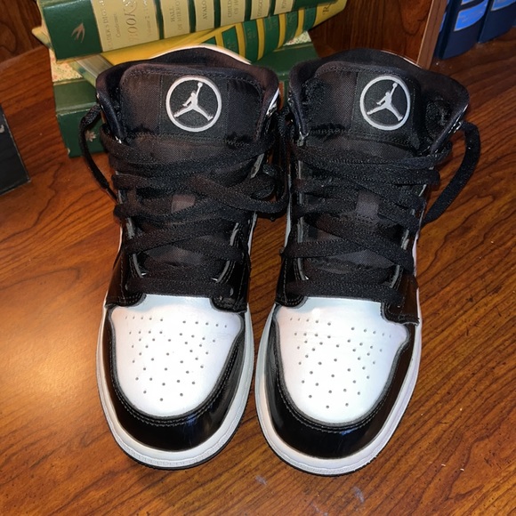 Youth Jordan 1 Mid Carbon Fiber All Star excellent condition minimal creasing - Picture 2 of 10